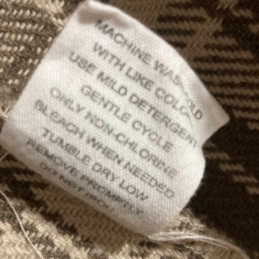 Shacket - Picture 6 of 8